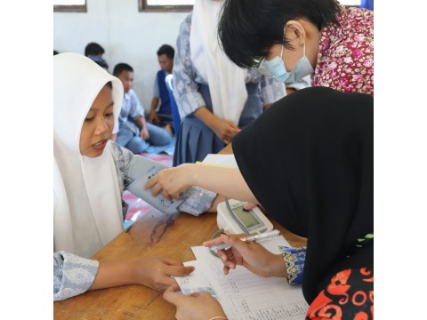 Pembagian tablet tambah darah dan penjaringan Puskesmas Pula