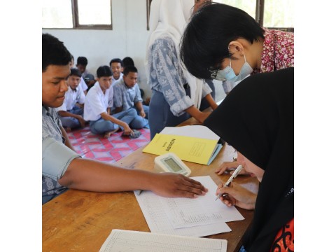 Pembagian tablet tambah darah dan penjaringan Puskesmas Pula